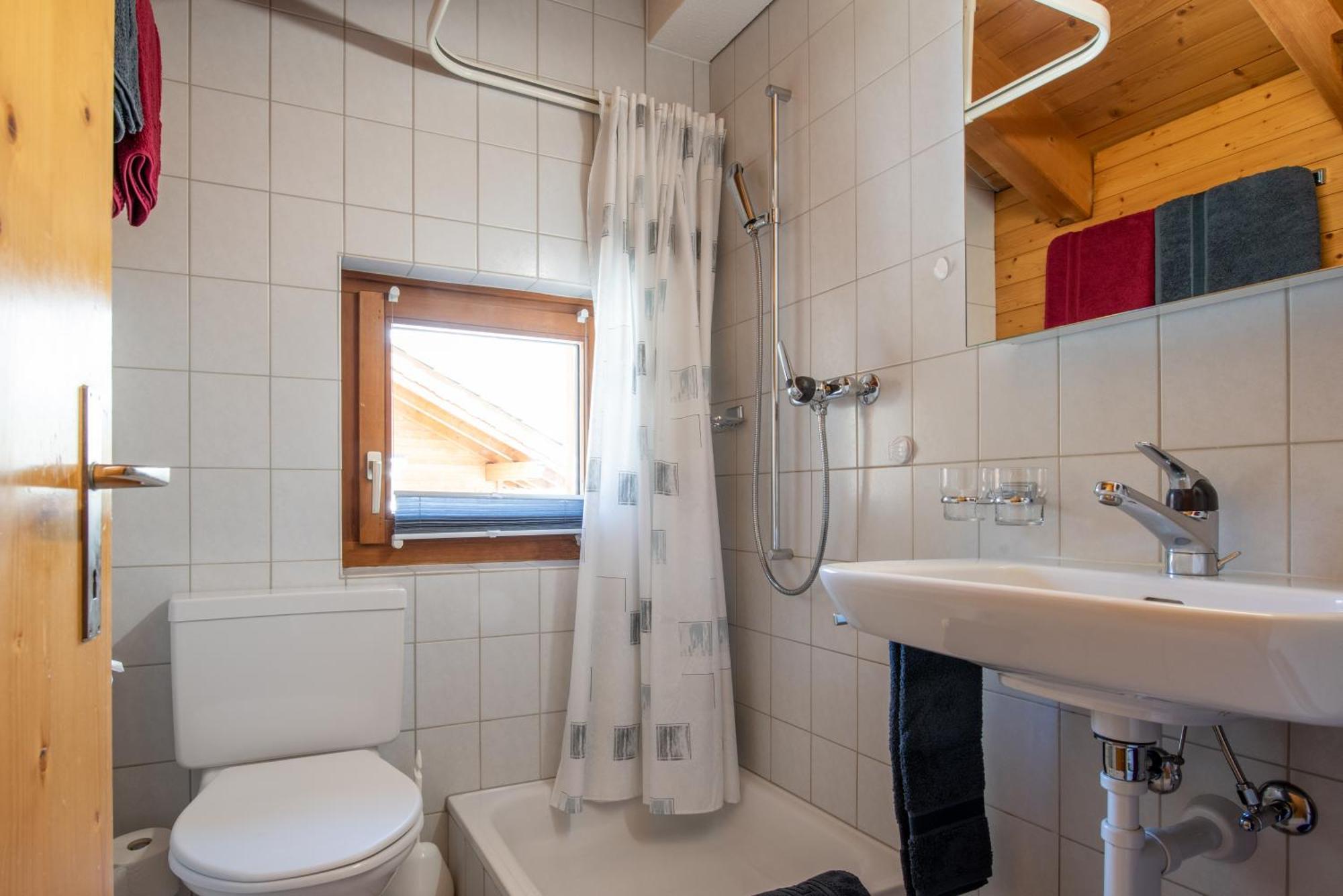 Haus Avalanche Saas-Fee Quarto foto
