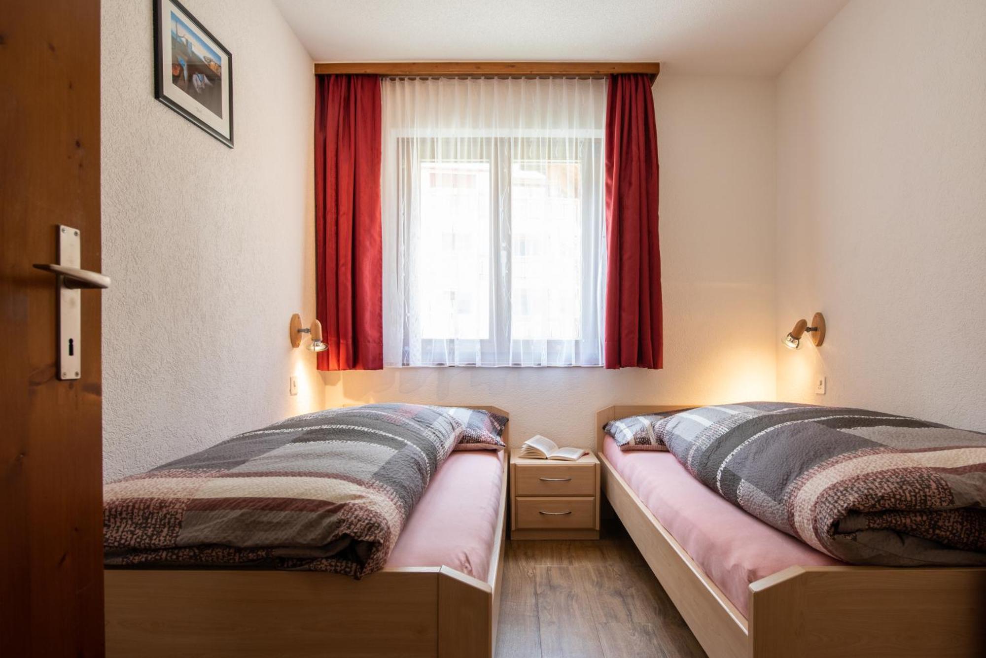 Haus Avalanche Saas-Fee Quarto foto